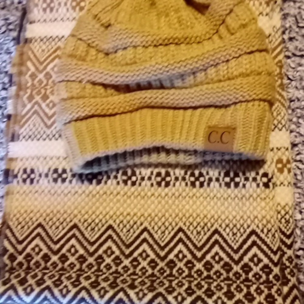 Long fringe scarf and cc beanie